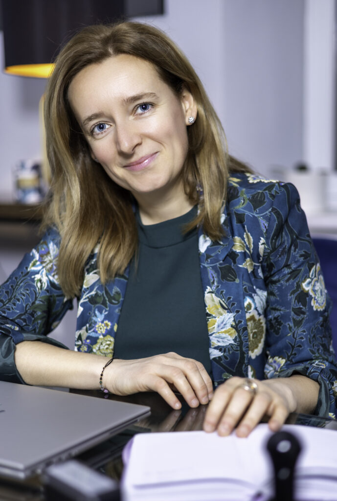 Tina Koci -tłumacz przysięgły języka hiszpańskiego Kraków